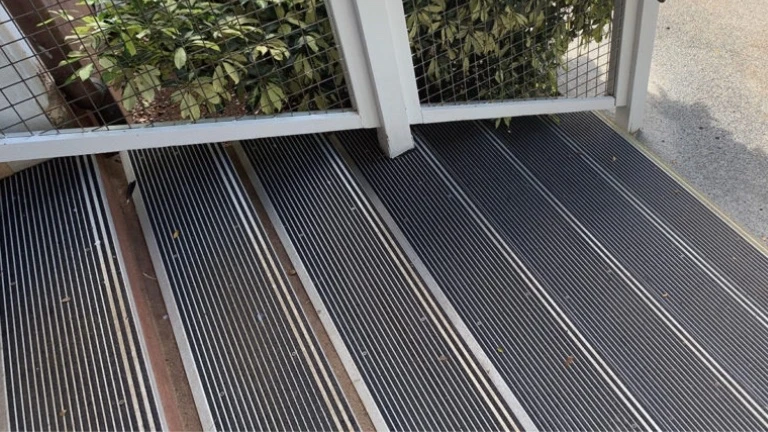 aluminium stair tread 3