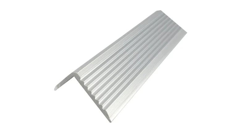 aluminium bullnose stair nosing 4