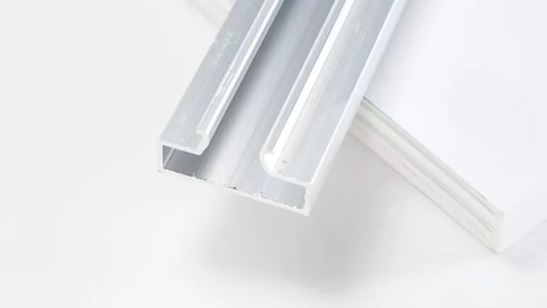 Aluminum Slatwall Inserts (13)