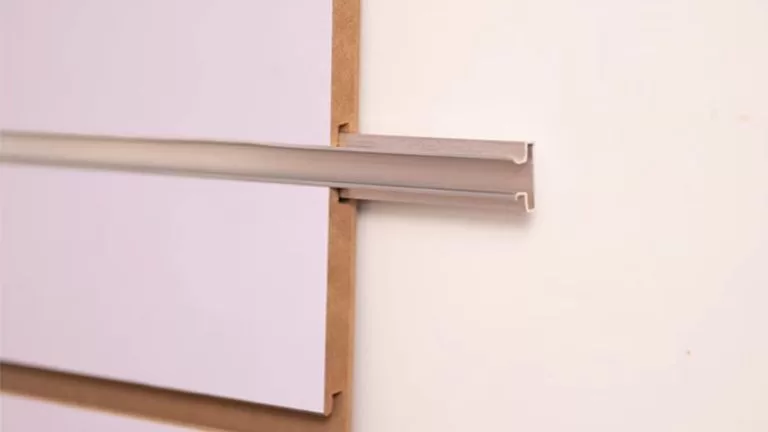 Aluminum Slatwall Inserts (15)