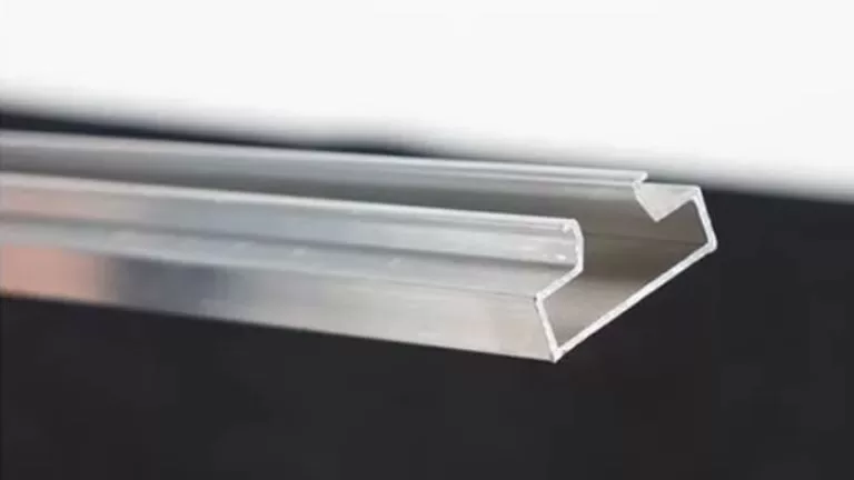 Aluminum Slatwall Inserts (6)